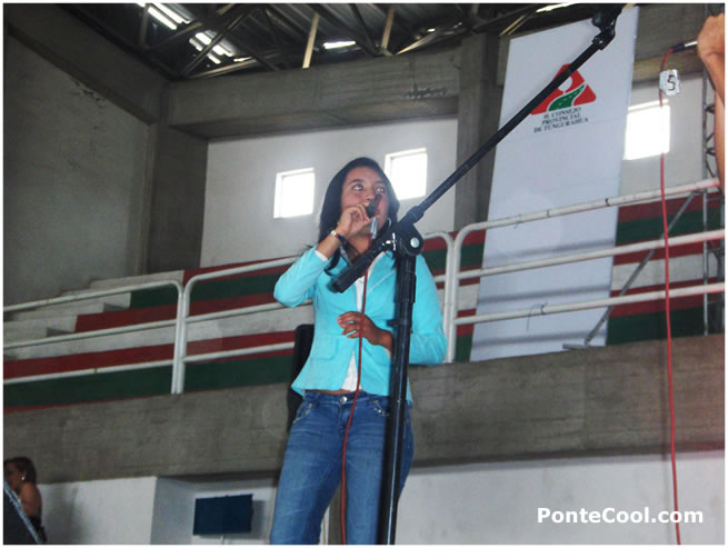 Hermosa voz de esta talentosa interprete