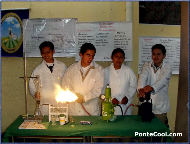 Impresionante experimento qu&iacute;mico