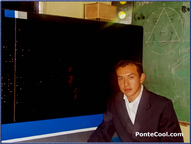 Panel digital electr&oacute;nico con un costo de 4.000 USD