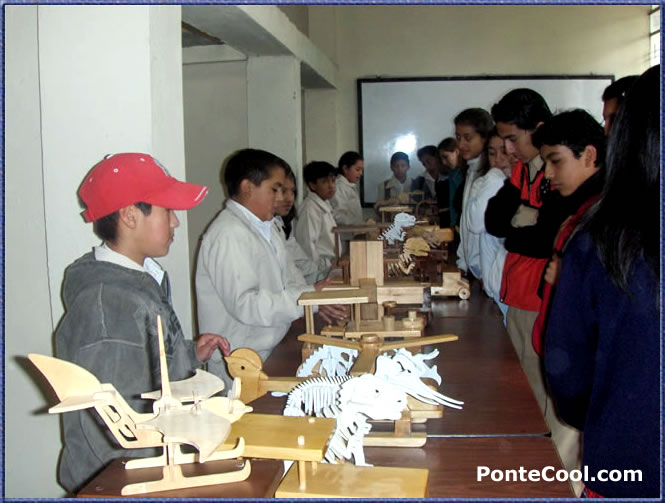 Piezas de madera bien trabajadas
