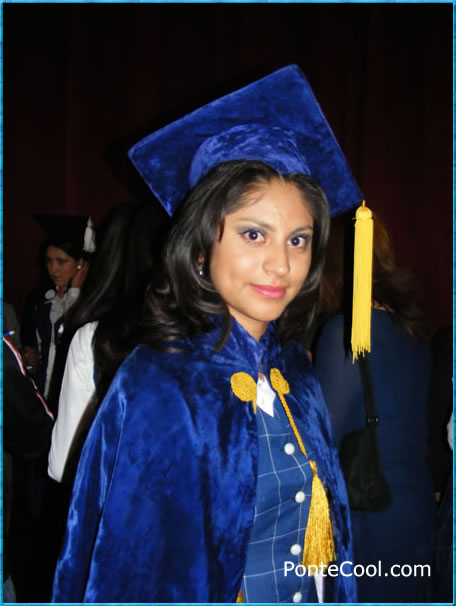 Orgullosa de haber alcanzado sus metas