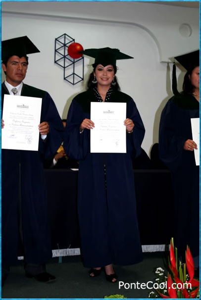 Graduaci&oacute;n Universidad Indoam&eacute;rica