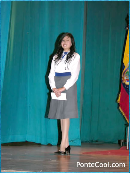 Se&ntilde;orita mejor egresada de la promoci&oacute;n 2008